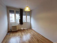 Eladó téglalakás, Cegléden 52 M Ft, 2+1 szobás