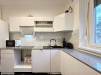 Eladó téglalakás, Pécsett 43.9 M Ft, 2 szobás