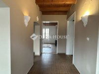 Eladó családi ház, Fülöpszálláson 300 M Ft, 19 szobás