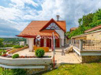 Eladó családi ház, Balatonfüreden 498 M Ft, 3 szobás