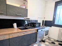 Eladó téglalakás, VIII. kerületben 120 M Ft, 5 szobás