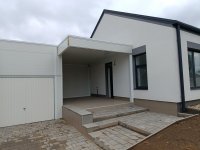 Eladó téglalakás, Nyíregyházán 95 M Ft, 4 szobás