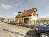 Eladó családi ház, Cereden 16.5 M Ft, 4 szobás