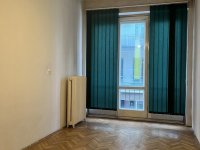 Eladó téglalakás, V. kerületben 90 M Ft, 2 szobás