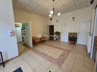 Eladó üzlethelyiség, Veszprémben, Megyeház téren 249 M Ft