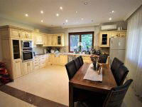 Kiadó családi ház, albérlet