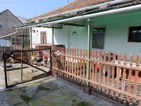 Eladó családi ház, Cegléden 34.9 M Ft, 2 szobás