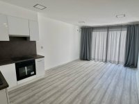 Eladó panellakás, Szegeden 63.99 M Ft, 4 szobás