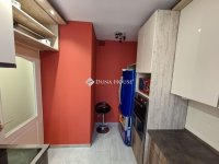 Eladó téglalakás, Szegeden 64 M Ft, 3 szobás