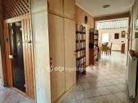 Eladó családi ház, Siklóson 77.9 M Ft, 3 szobás