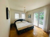 Eladó családi ház, II. kerületben 249.9 M Ft, 5 szobás