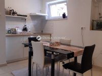 Eladó családi ház, XIII. kerületben 499 M Ft, 7 szobás