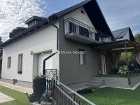 Eladó családi ház, Balatonalmádiban 252 M Ft, 5 szobás