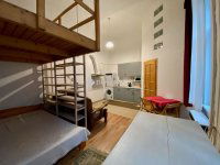 Eladó téglalakás, VI. kerületben 59.99 M Ft, 1 szobás