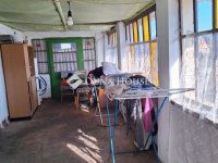 Eladó családi ház, Tetétlenen 5.7 M Ft, 2 szobás