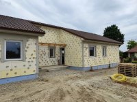 Eladó ikerház, Ácson 50 M Ft, 4 szobás / költözzbe.hu