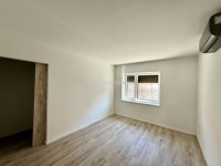 Eladó családi ház, Pécsett 145 M Ft, 4 szobás