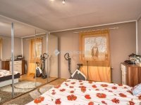 Eladó téglalakás, Üllőn 95.5 M Ft, 4 szobás