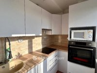 Eladó panellakás, Székesfehérvárott 55.9 M Ft, 2 szobás