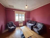 Eladó családi ház, Pécsett 59.9 M Ft, 5 szobás