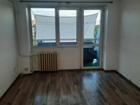 Kiadó panellakás, albérlet, Győrött, Illyés Gyula utcában