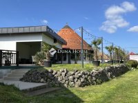 Eladó üzlethelyiség, Vonyarcvashegyen 178 M Ft