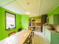 Eladó családi ház, Vecsésen 99 M Ft, 4 szobás