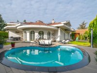 Eladó családi ház, XVIII. kerületben 309.9 M Ft, 9 szobás