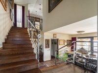 Eladó családi ház, Szentendrén 529.9 M Ft, 6 szobás