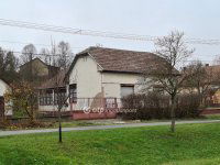 Eladó családi ház