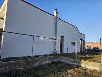 Eladó családi ház, Tápióságon 64.9 M Ft, 3 szobás