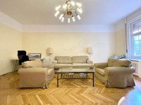 Eladó téglalakás, V. kerületben, Falk Miksa utcában 160 M Ft