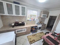 Eladó ikerház, Tatabányán 52.5 M Ft, 1 szobás