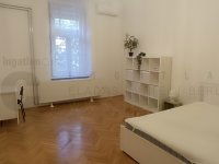 Kiadó téglalakás, albérlet, Szegeden 220 E Ft / hó, 2 szobás