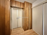 Eladó panellakás, Pécsett 38 M Ft, 2 szobás