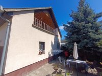 Eladó családi ház, Szigetszentmiklóson 119.9 M Ft, 6+1 szobás
