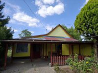 Eladó családi ház