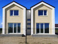 Eladó ikerház, Vácrátóton 99.9 M Ft, 5 szobás