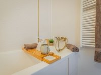 Eladó téglalakás, III. kerületben 122.9 M Ft, 2 szobás