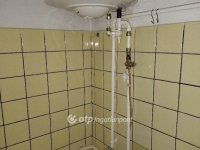 Eladó családi ház, Pécsett 58.7 M Ft, 2+1 szobás