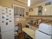 Eladó panellakás, IV. kerületben 71.9 M Ft, 2 szobás