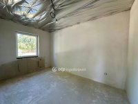 Eladó családi ház, Cegléden 84.1 M Ft, 4 szobás