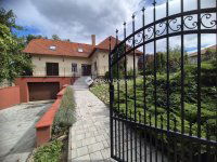 Eladó családi ház, Ürömön 229 M Ft, 5 szobás