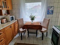 Eladó családi ház, Vácon 109 M Ft, 5 szobás