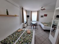 Eladó hotel, Abádszalókban 84 M Ft, 7 szobás