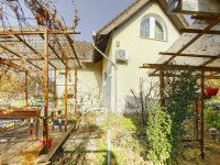 Eladó családi ház, Sülysápon 129.9 M Ft, 5+1 szobás