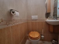 Eladó családi ház, Pápán 89.9 M Ft, 5 szobás