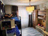 Eladó családi ház, Versegen 50 M Ft, 2 szobás