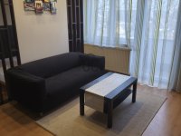 Eladó téglalakás, Pécsett 32.5 M Ft, 1 szobás