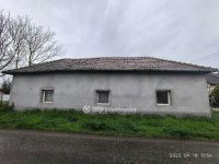 Eladó családi ház, Tiszaföldváron 9.5 M Ft, 3+1 szobás